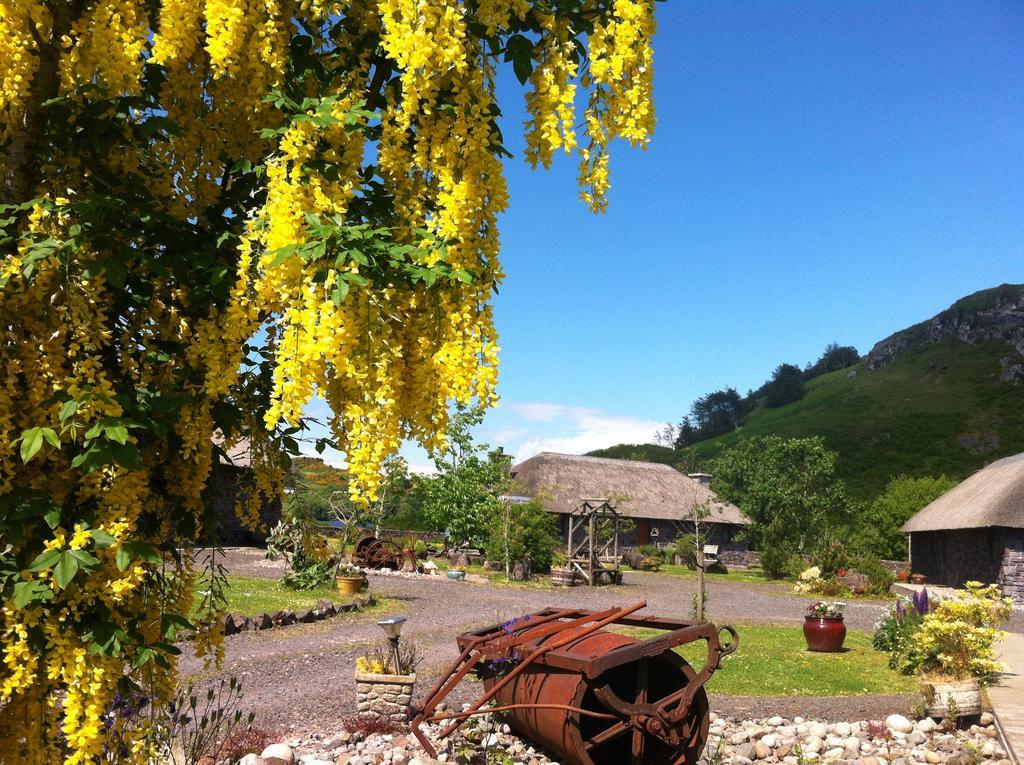 Clan Cottages 奥本 外观 照片